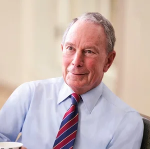 Childhood Stories of the World's Most Famous Billionaires - image 7