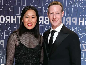 Childhood Stories of the World's Most Famous Billionaires - image 1