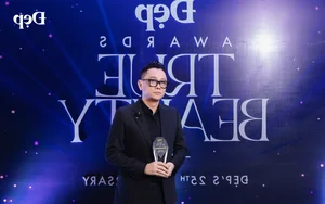 Examining Designer Cong Tri’s Career and Influence Amidst Recent Public Speculation - image 6