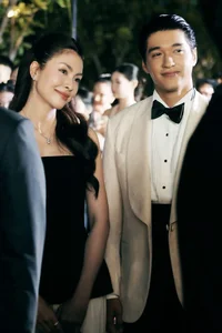 Vietnamese Showbiz News: Tang Nhat Tue House and Tieu Vy - image 23