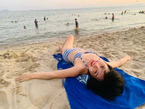 Vietnamese Showbiz News: Tang Nhat Tue House and Tieu Vy - image 42