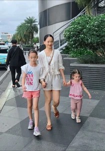 Vietnamese Showbiz News: Tang Nhat Tue House and Tieu Vy - image 2