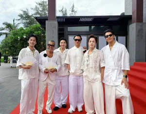 Vietnamese Showbiz News: Tang Nhat Tue House and Tieu Vy - image 11