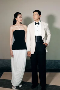 Vietnamese Showbiz News: Tang Nhat Tue House and Tieu Vy - image 39