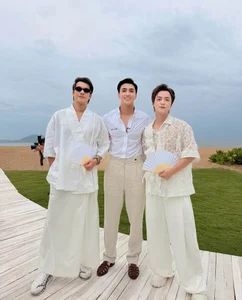 Vietnamese Showbiz News: Tang Nhat Tue House and Tieu Vy - image 32
