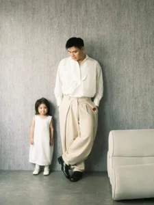 Salim and Long Hat Nhai Share Stunning Family Photoshoot - image 1