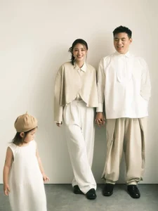 Salim and Long Hat Nhai Share Stunning Family Photoshoot - image 9