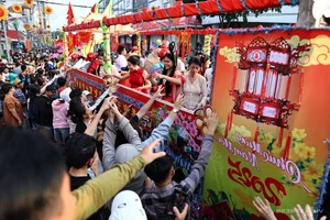 Thousands Gather in Binh Duong for the Vibrant Lady Thien Hau Festival - image 10