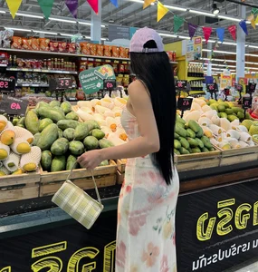 Stunning Gallery: Sinitra Kaensusadee, the Iconic Thai Model - image 2
