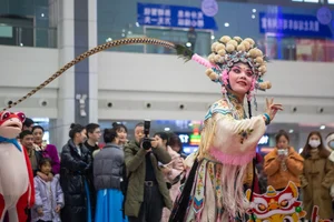 China's Chunyun Begins: Inside the World’s Largest Annual Human Migration - image 3