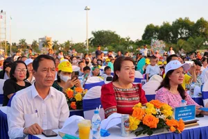 Vibrant Coastal Celebration: Exploring the Spectacular Quang Ngai Beach Carnival - image 5