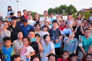 Vibrant Coastal Celebration: Exploring the Spectacular Quang Ngai Beach Carnival - image 2