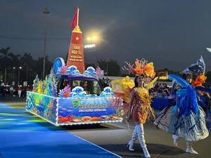 Vibrant Coastal Celebration: Exploring the Spectacular Quang Ngai Beach Carnival - image 3