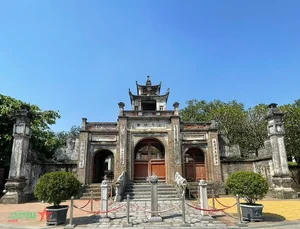 Discovering the Ancient Wonders of Co Loa Citadel: A Journey Through Vietnam's Legendary History and Architecture - image 3