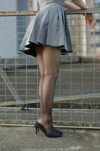 IESS Qiu Qiu Elegant Gray Cocktail Dress Fashion Gallery - image 25