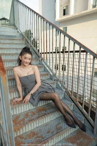 IESS Qiu Qiu Elegant Gray Cocktail Dress Fashion Gallery - image 45