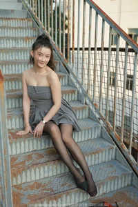 IESS Qiu Qiu Elegant Gray Cocktail Dress Fashion Gallery - image 10