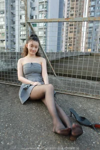 IESS Qiu Qiu Elegant Gray Cocktail Dress Fashion Gallery - image 17