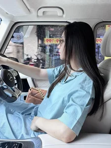 Dam Thu Trang's Stunning Date Night Outfit Sparks Viral Online Shopping Trend - image 9