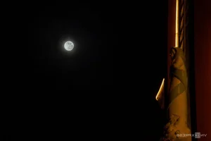 The Year’s Largest Supermoon Lights Up the Night Sky Across Vietnam - image 7