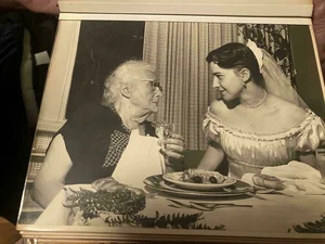 Nostalgic Vintage Family Photos: Rare Glimpses of Life from Decades Ago - image 8