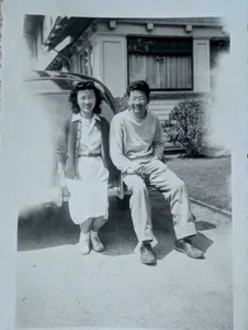Nostalgic Vintage Family Photos: Rare Glimpses of Life from Decades Ago - image 2