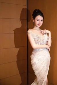 Famous University Lecturer Stuns Social Media with Rare and Bold Fashion Photoshoot - image 4