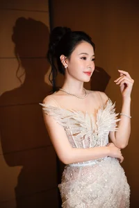 Famous University Lecturer Stuns Social Media with Rare and Bold Fashion Photoshoot - image 8