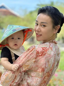 Huyen Lizzie and Chi Pu Reveal Ambitious Career Goals for 2025 - image 1