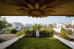 Innovative Architecture: The Binh Thuan 3-Story House Without Concrete Floors Praised Worldwide - image 5