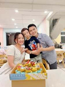 Singer Nam Cuong: Three University Degrees and a Blissful High-Society Marriage - image 0