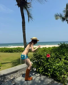 Tiktoker Ly Pham Stuns in Bikini as She Kicks Off Summer Fashion Trends - image 0