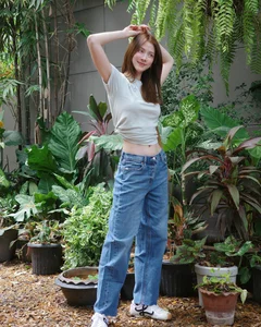 Baifern Pimchanok Summer Fashion: Sweet, Youthful, and Alluring Outfits - image 5