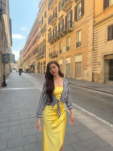 Quyen Linh's Daughter Stuns in Rome with Elegant Fashion Style - image 8
