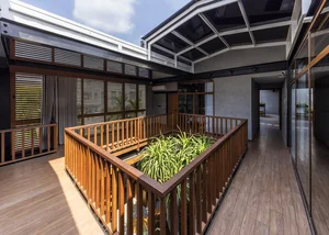 A Steel Frame House That Feels Like an Urban Forest - image 3