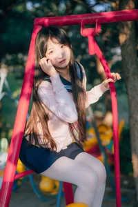 Exploring the Elegance of Nie Nie Xin Jiang in Vol.6476 - image 8