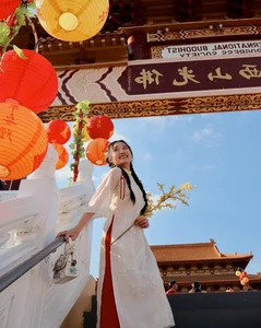 Jenny Huynh Inspires Fans with Top University Admission - image 8
