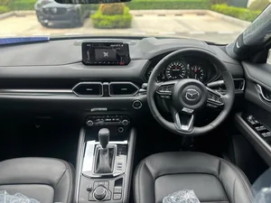 Mazda CX-5 Price Drop: Premium C-Segment CUV Now Starts at Only 689 Million VND - image 1