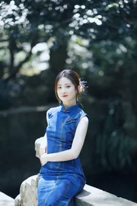 YiTuYu Art Language Vol.9949: The Elegant Li Li Photo Collection (54P) - image 7