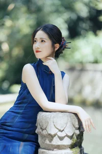 YiTuYu Art Language Vol.9949: The Elegant Li Li Photo Collection (54P) - image 0