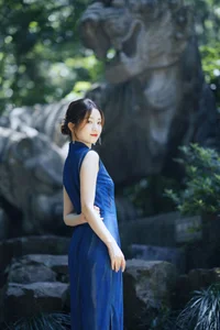 YiTuYu Art Language Vol.9949: The Elegant Li Li Photo Collection (54P) - image 9
