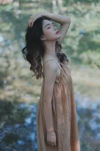 Exploring YiTuYu Art Language Vol.4998: A Deep Dive into the Artistic Portraits of Model A Xi - image 5