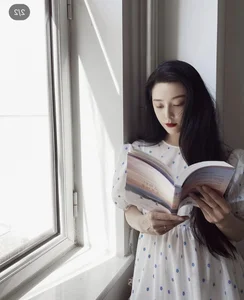 Fan Bingbing’s Genius Fashion Tricks to Flawlessly Hide Flabby Arms - image 0