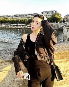 Fan Bingbing’s Genius Fashion Tricks to Flawlessly Hide Flabby Arms - image 2