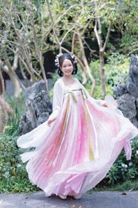 YiTuYu Art Language Vol.10475: Exploring the Visual Poetry of Model Bao - image 14