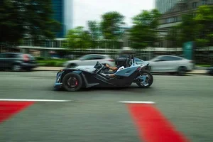 The Bold New 2026 Polaris Slingshot Signature Edition Redefines Open-Air Driving - image 2