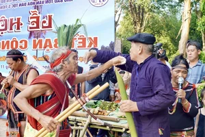 Celebrating Tradition: Thousands Gather for the Vibrant Soc Bom Bo Festival - image 0
