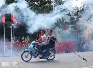 Spectacular Martial Arts and Parade by Hanoi Police Force - image 6