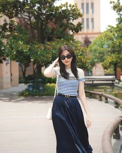 Luxury Autumn Fashion: Elegant and Unique Outfit Ideas for the Transitioning Season - image 4