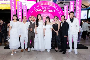 Star-Studded Red Carpet: Celebrities Gather to Celebrate Ly Hai's 'Lat Mat 8' Premiere - image 7